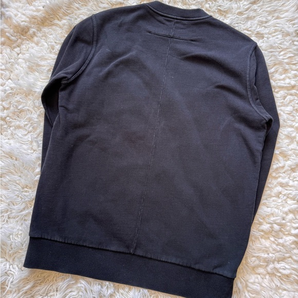 RARE GIVENCHY CREWNECK - Picture 6 of 6